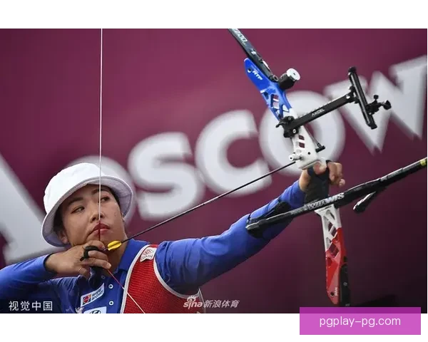 射箭杯赛：弓箭飞檐赛道，挑战极限精准，冠军青云直上